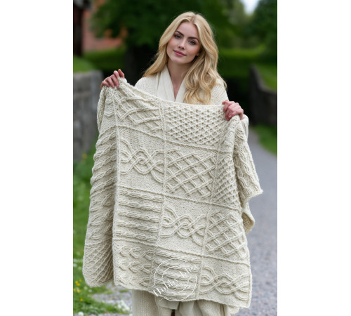 Описание HI-0013 • Плед с косами • Alpaca Air