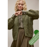 Описание 24 • Nordic Knits № 04 • Кардиган • Natural Lama Fine, Silkhair, Glamour